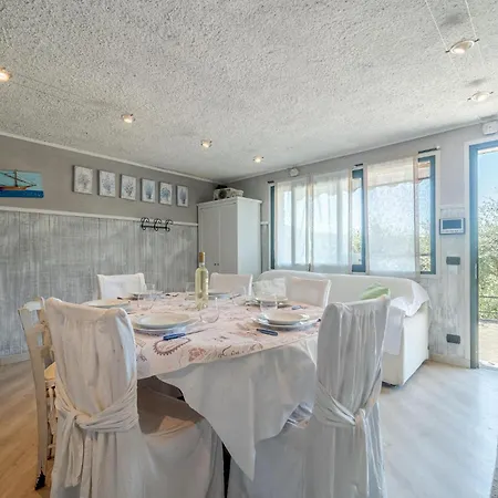 5 Bedroom Stunning In *