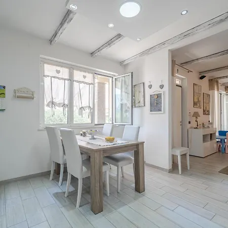 5 Bedroom Stunning In