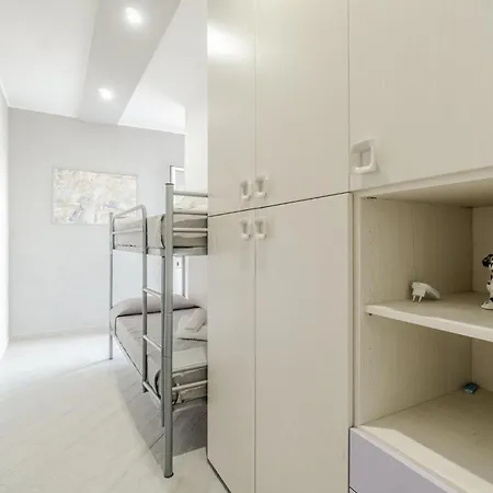 5 Bedroom Stunning In Holiday home *