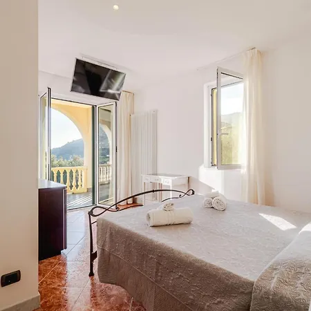 5 Bedroom Stunning In