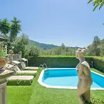 5 Bedroom Stunning In Hébergement de vacances