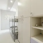 5 Bedroom Stunning In Hébergement de vacances *