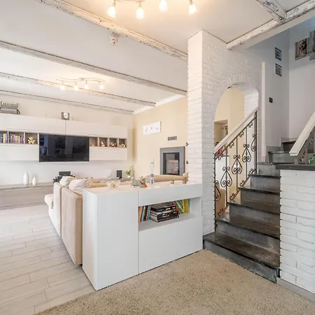 Pet Friendly In Chiavari