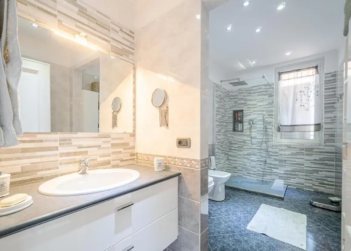 5 Bedroom Stunning In
