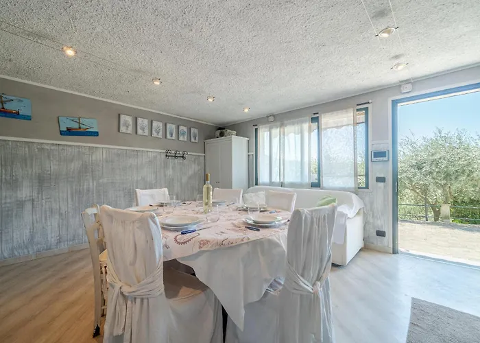 5 Bedroom Stunning In *