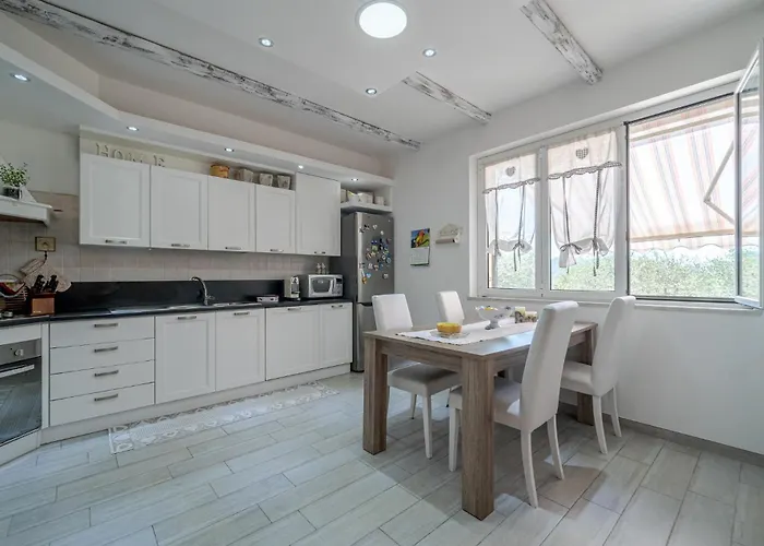 5 Bedroom Stunning In Сasa de vacaciones