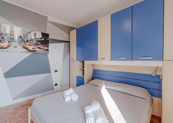 5 Bedroom Stunning In Chiavari