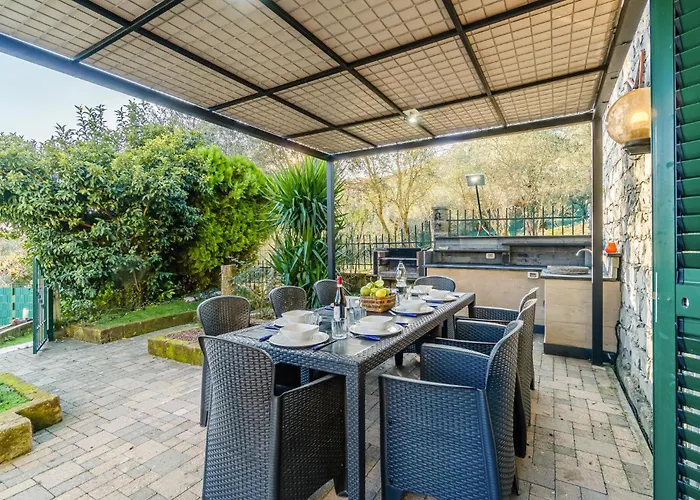 Σπίτι διακοπών 5 Bedroom Stunning In Chiavari